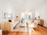 Exklusive 4 Zi. Altbauwohnung in Königstein – Park, Bach...