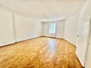 Exklusive 4 Zimmer Altbauwohnung am Karlsplatz zu vermieten!