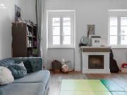 EXKLUSIVE 4 ZIMMER ALTBAUWOHNUNG MIT TERRASSE IN BESTLAGE