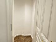 Luxuriöse Altbauwohnung mit zwei Balkonen in Toplage des...