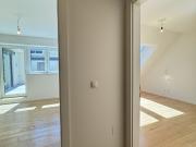 Exklusive 4 Zimmer DG Wohnung in einer der begehrtesten...