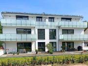 Exklusive 4 ZKB Wohnung im Obergeschoss tolle Lage...