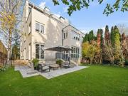 Exklusive 5,5 Zimmer Gartenwohnung in einmaliger...