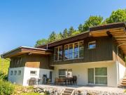 Exklusive Alleinlage mit grossem Umschwung in Goldiwil...