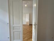 Exklusive Altbau Residenz mit hohen Räumen und...