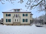 Exklusive Altbauwohnung mit eigenem Garten und Stellplätzen