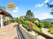 Exklusive Aussichtsvilla mit Pool