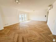 Exklusive Dachgeschosswohnung in Toplage Erstbezug mit...