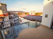 Exklusive Dachgeschosswohnung mit großzügigen...