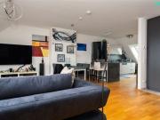 Exklusive Dachgeschosswohnung mit hochwertiger...