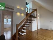 Exklusive Dachgeschosswohnung mit modernem Flair im...