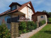 Exklusive Doppelhaushälfte am Bebauungsrand und in...