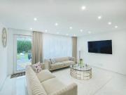 Exklusive Eigentumswohnung mit Garten und Terasse von Privat