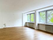 Exklusive, frisch sanierte 1 Zimmer Wohnung in bester...