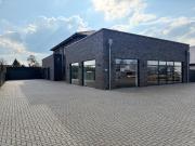 Exklusive Gewerbe Immobilie + Wohnung in Brinkum, Stuhr