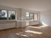 Exklusive kernsanierte Hochparterre Wohnung in Bestlage...