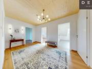 | EXKLUSIVE & LICHTDURCHFLUTETE DACHGESCHOSS MAISONETTE...