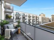 EXKLUSIVE LICHTSTARKE 3 ZIMMER WOHNUNG mit Wohlfühlambiente