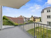 HOCHWERTIGE Wohnung mit Charme + 4 Zimmer mit BALKON