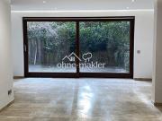 Exklusive, renovierte 3 Zimmer Souterrainwohnung mit...