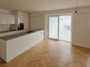 Exklusive Ruheoase bei der Urania: 4 Zimmer...