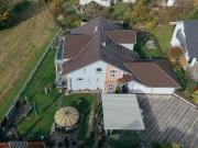 Exklusive Villa Etage mit Garten, Doppelgarage,...