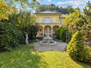 Traumhafte Villa in Gresten – Umgeben von Parkgarten,...