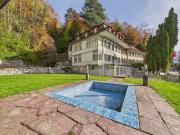 9½ Zimmer Villa mit eindrücklicher See und Alpensicht