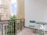 Exklusiver Stilaltbau im vormaligen Palais Fischer,...