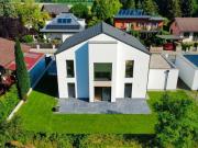 Exklusives 5 Zimmer Einfamilienhaus mit Garage...