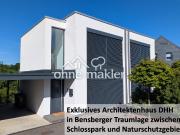 Exklusives Architektenhaus DHH in Bensberger Traumlage...