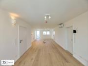 Exklusives Dachgeschoß mit Parkblick – Luxus und...