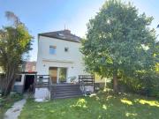 Exklusives Haus nahe UNO City – Wohnkomfort mit Garten,...