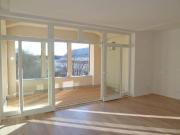 Exklusives Investment: Modernisiert in 2015 ! 3 Räume...