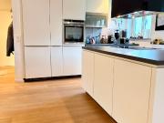 Exklusives möbliertes Loft mit Balkon & Industriecharme... Exklusives möbliertes Loft mit Balkon & Industriecharme...