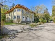 Exklusives Refugium in einer Villa an Privatstraße