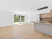 EXKLUSIVES TOWNHOUSE MIT GARTEN, PV ANLAGE &...