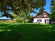 Exklusives Traum Anwesen mit Naturteich und Gästehaus