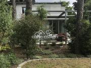 Exklusives, umfassend modernisiertes Einfamilienhaus in...