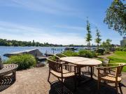 Exklusives Wohnen mit Blick auf den Tiefen See