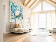 Exklusives Wohnerlebnis mit Pool, Sauna und Gartenidylle