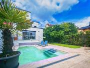 Exklusives Wohngefühl mit Pool, Zweiteinheit & Toplage –...