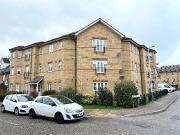 Exmoor Court, Paignton Close RM3, 2 bed flat to rent,...