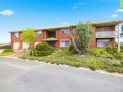 Expansive Dual Family Living