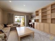 Expansive Swan River Views