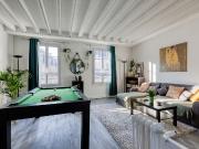 Experience Paris: Modern, Bright & Fully Equipped...