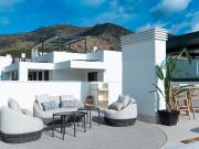 Experimenta el pináculo de la vida moderna y minimalista...