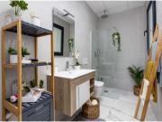 Experimente la vida costera de primer nivel en Amanecer...