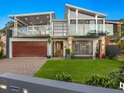 Luxury Lakeside Living in Blue Chip Warners Bay