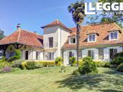 EXQUISE MAISON DE CAMPAGNE + PISCINE + 2,3 HA + VUE...